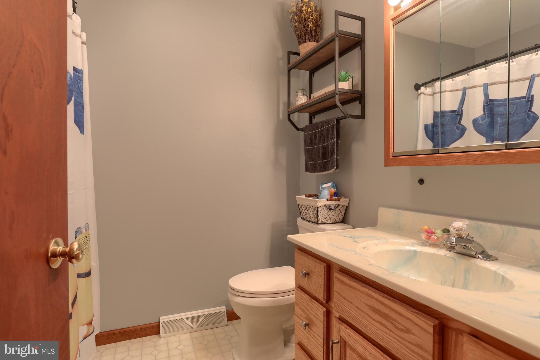 126 West Chestnut Street Jonestown, PA 17038 - Photo 21 of 37