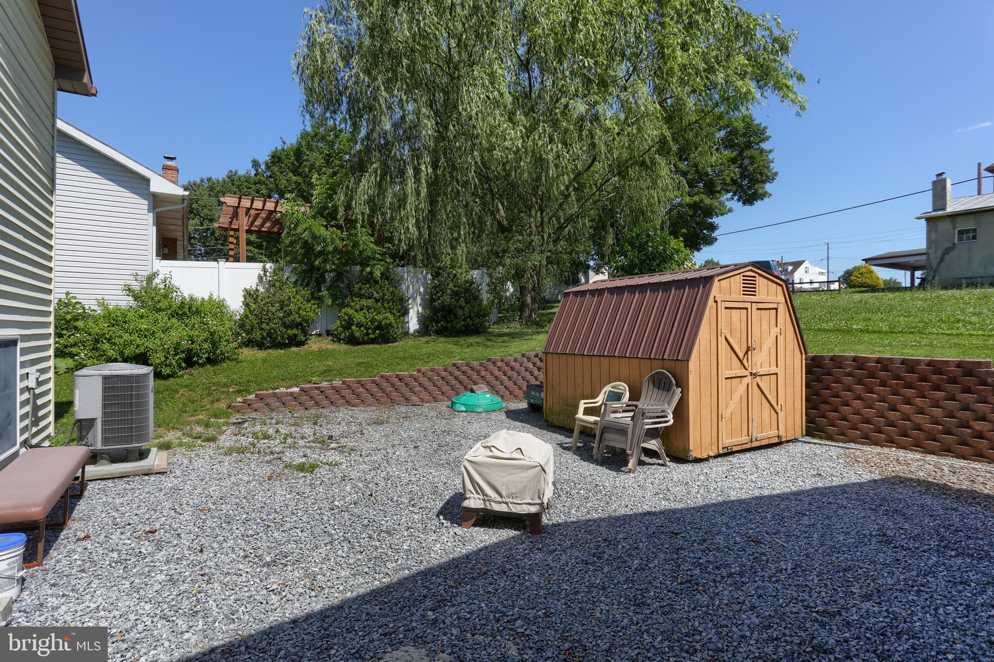 126 West Chestnut Street Jonestown, PA 17038 - Photo 27 of 37