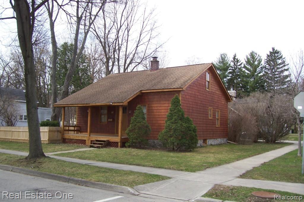 339 Oak Street Rochester, MI 48307 - Photo 2 of 8