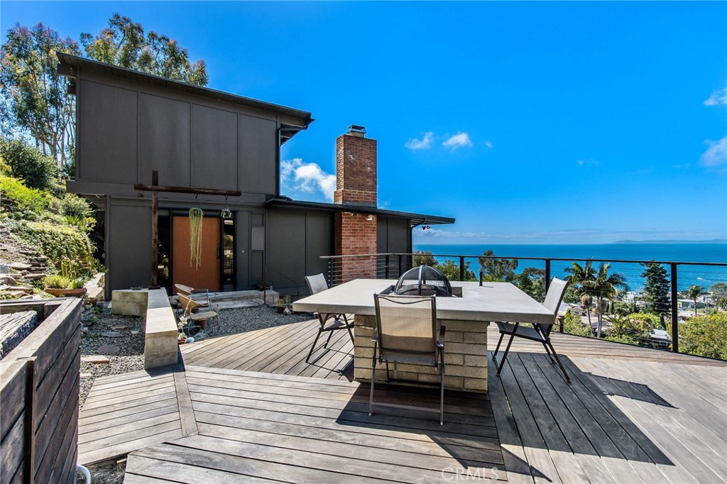22315 3rd Avenue Laguna Beach, CA 92651 - Photo 9 of 42 Gallery Image 9