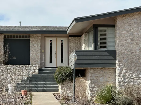 $813,000 | 1005 Singing Hills Drive, El Paso, TX 79912