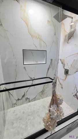 $239,900 | 4006 Sarasota Drive, Baton Rouge, LA 70814