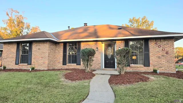$239,900 | 4006 Sarasota Drive, Baton Rouge, LA 70814