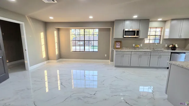 $239,900 | 4006 Sarasota Drive, Baton Rouge, LA 70814