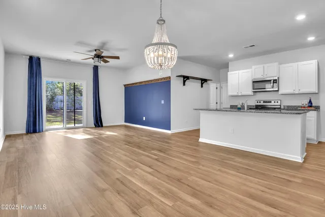 $353,000 | 1524 Pleasant Hollow Southeast, Bolivia, NC 28422