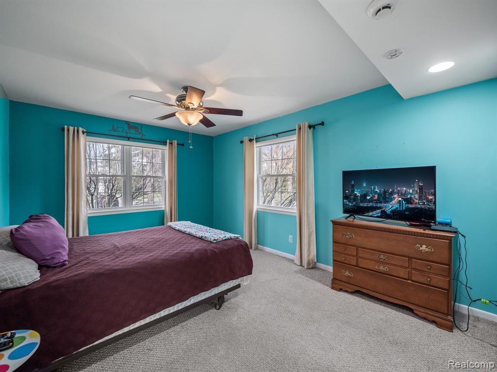 707 Pine Tree Road Lake Orion, MI 48362 - Photo 23 of 36 Gallery Image 23
