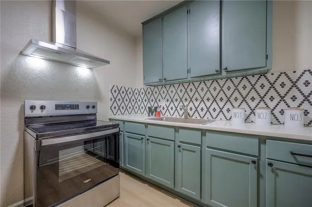 $157,000 | 864 Orville Avenue, Kansas City, KS 66101