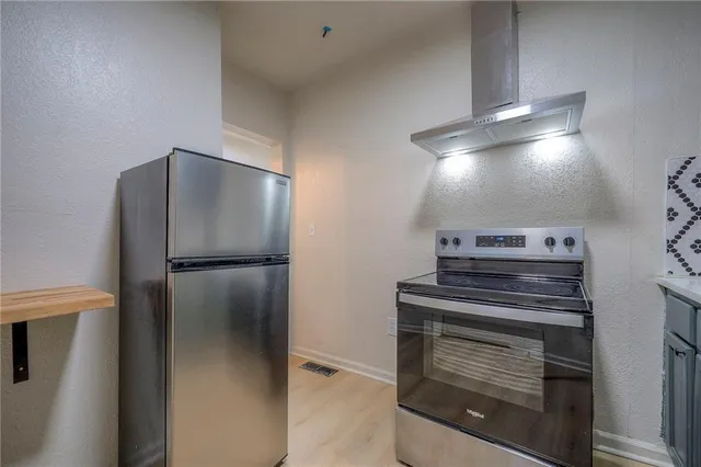 $157,000 | 864 Orville Avenue, Kansas City, KS 66101