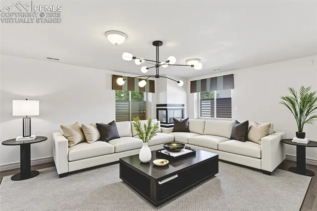 $650,000 | 1680 Doe Run Point, Colorado Springs, CO 80919