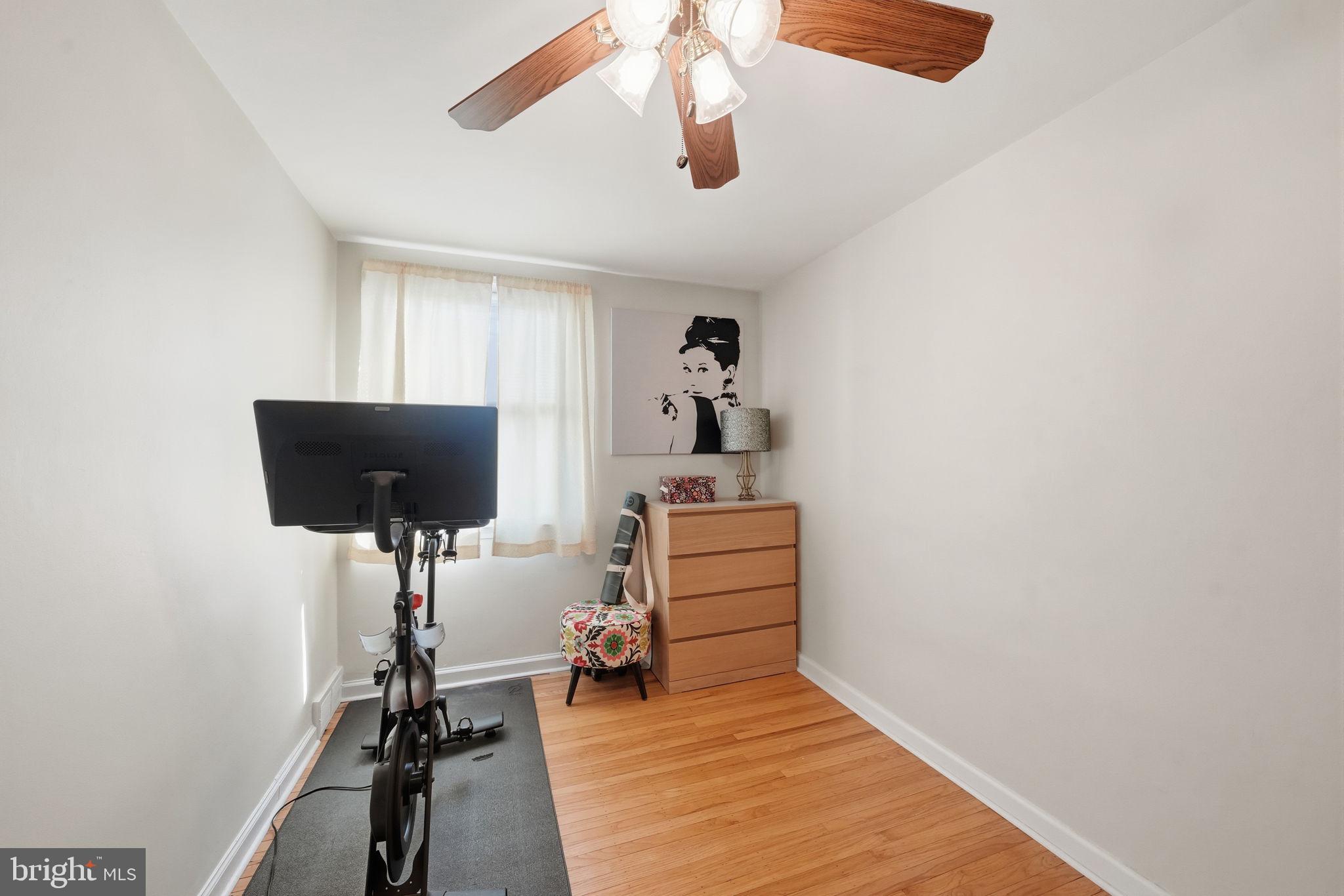 3252 Fordham Road Philadelphia, PA 19114 - Photo 20 of 29 a room with furniture and wooden floor