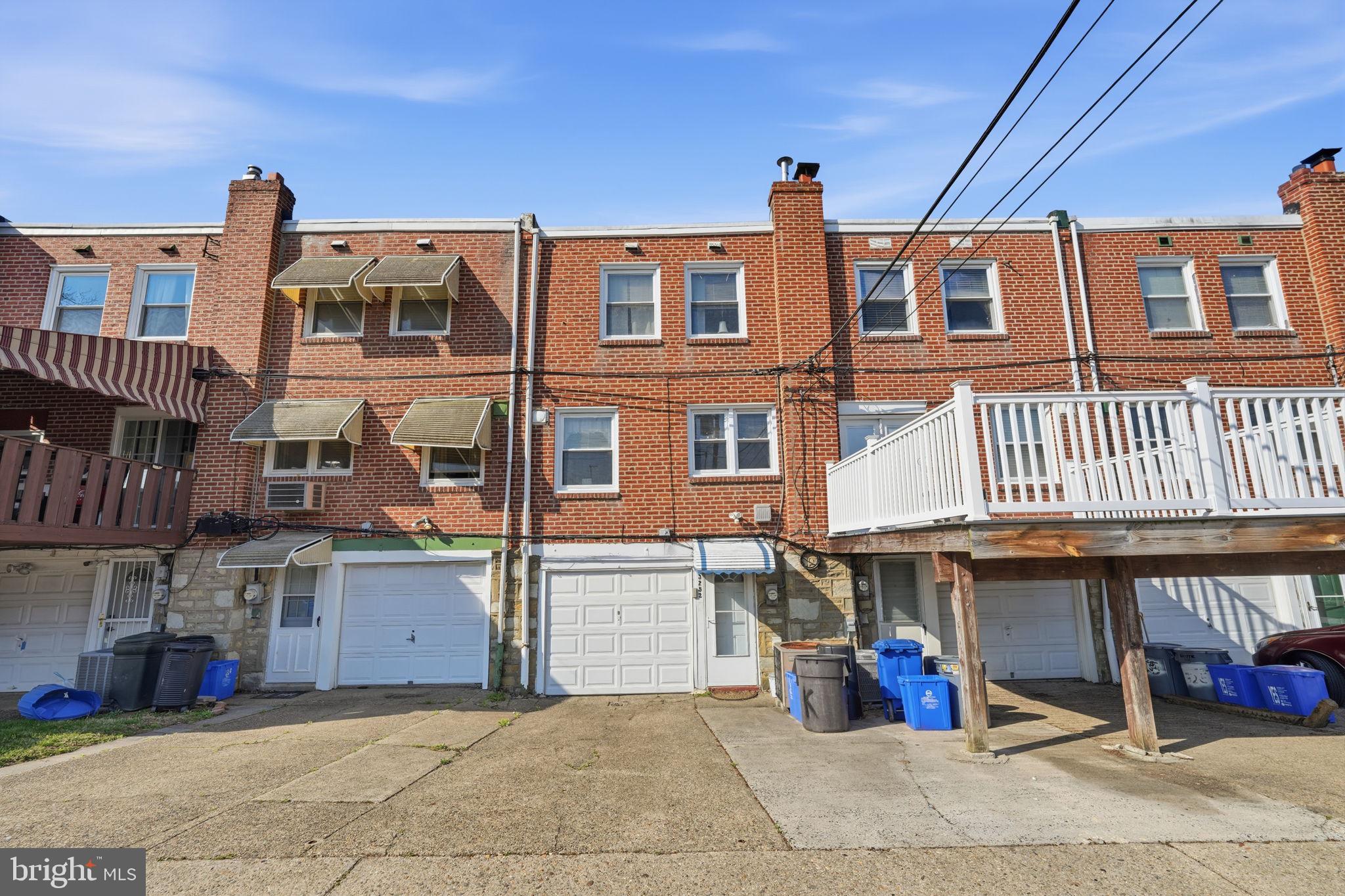 3252 Fordham Road Philadelphia, PA 19114 - Photo 29 of 29 a view of a building with sitting area