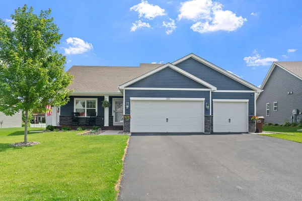 $455,000 | 385 Freedom Lane, Delano, MN 55328