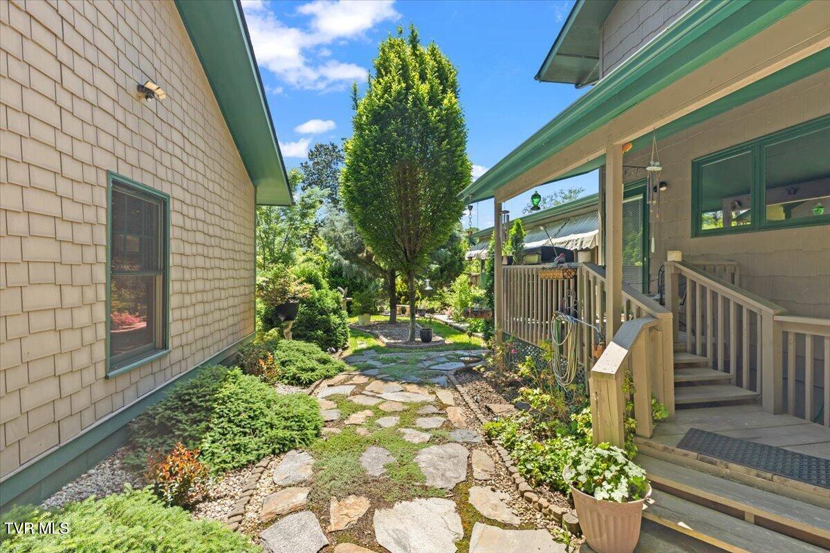 112 Spruce Street Greeneville, TN 37745 - Photo 76 of 102 019-128A8478