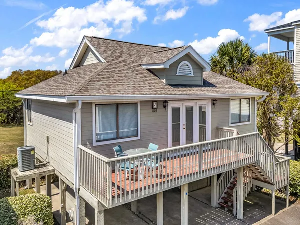 $549,000 | 1107 North Waccamaw Drive, Murrells Inlet, SC 29576
