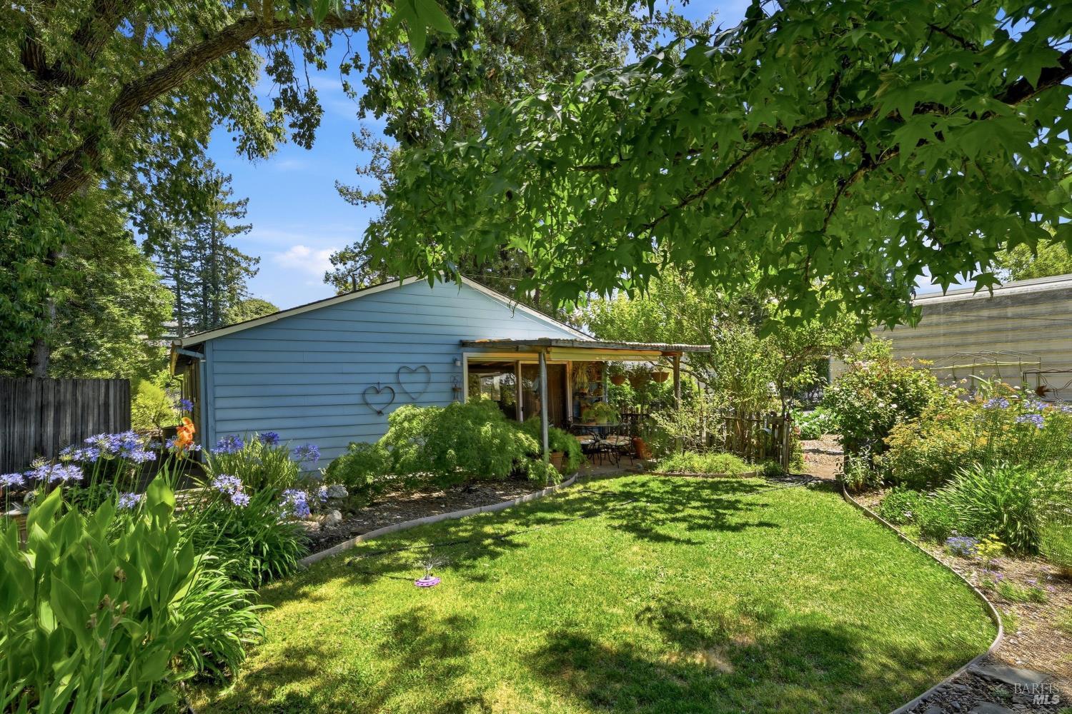 4941 Hansen Drive Santa Rosa, CA 95409 - Photo 24 of 35 Garden area for granny unit is lush and thriving.