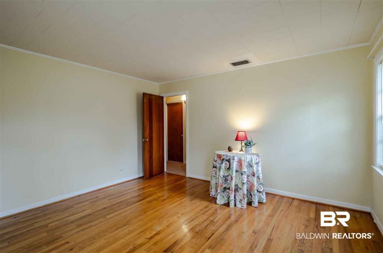 309 South Hummingbird Drive Satsuma, AL 36572 - Photo 7 of 29
