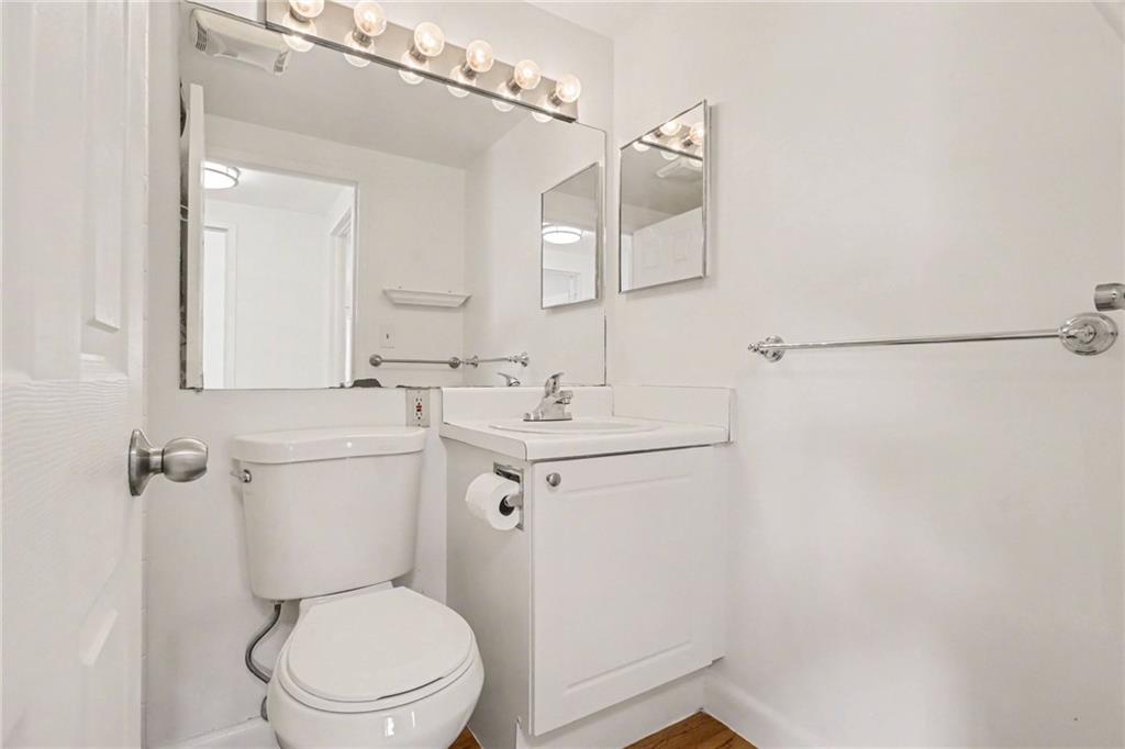 1501 Clairmont Road, Unit 827 Decatur, GA 30033 - Photo 5 of 18 Gallery Image 5
