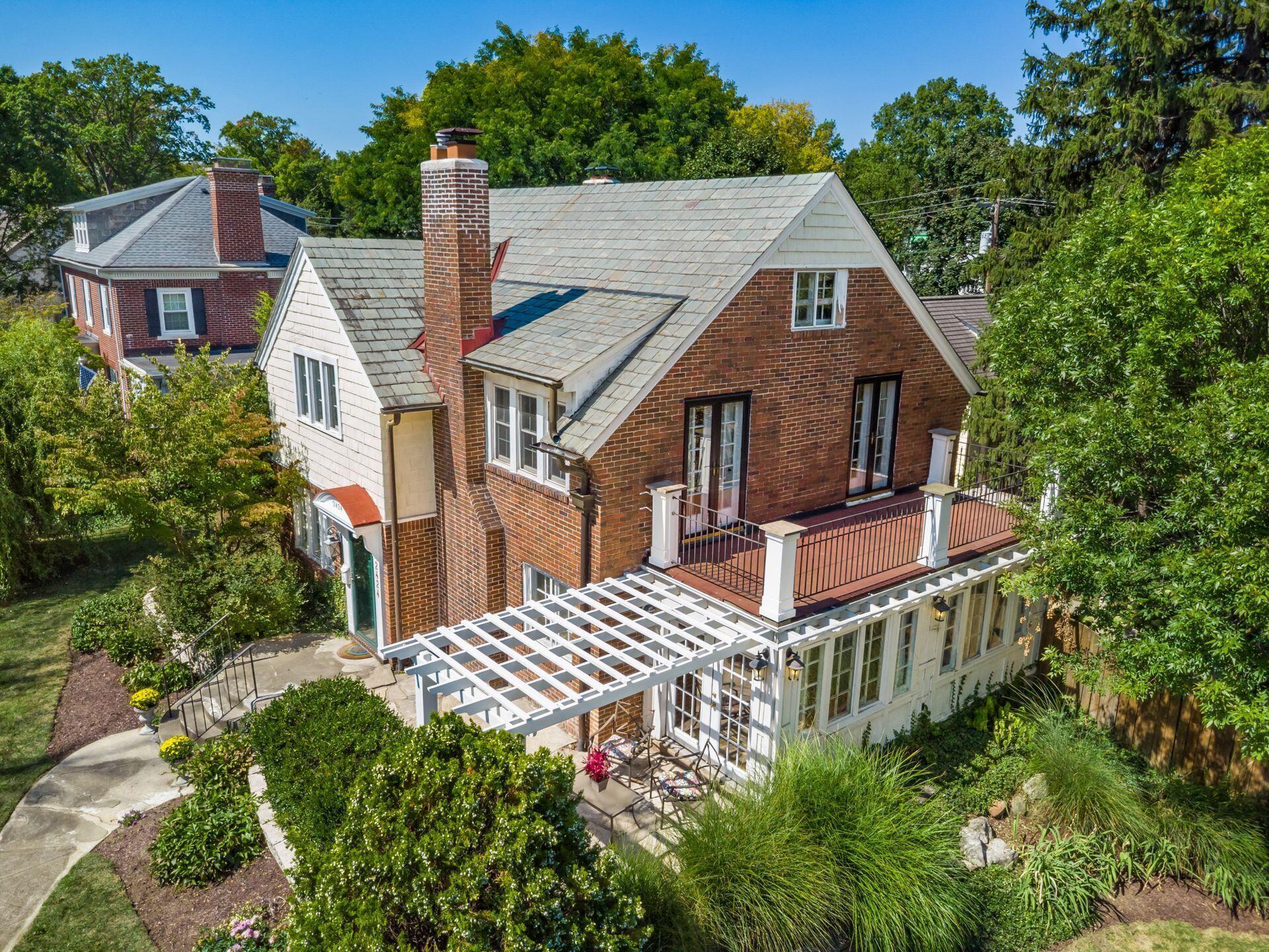 2424 Sherwood Road Bexley, OH 43209 - Photo 81 of 92 Drone