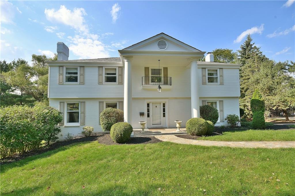 765 Pinoak Road Pittsburgh, PA 15243 - Photo 1 of 23 Front