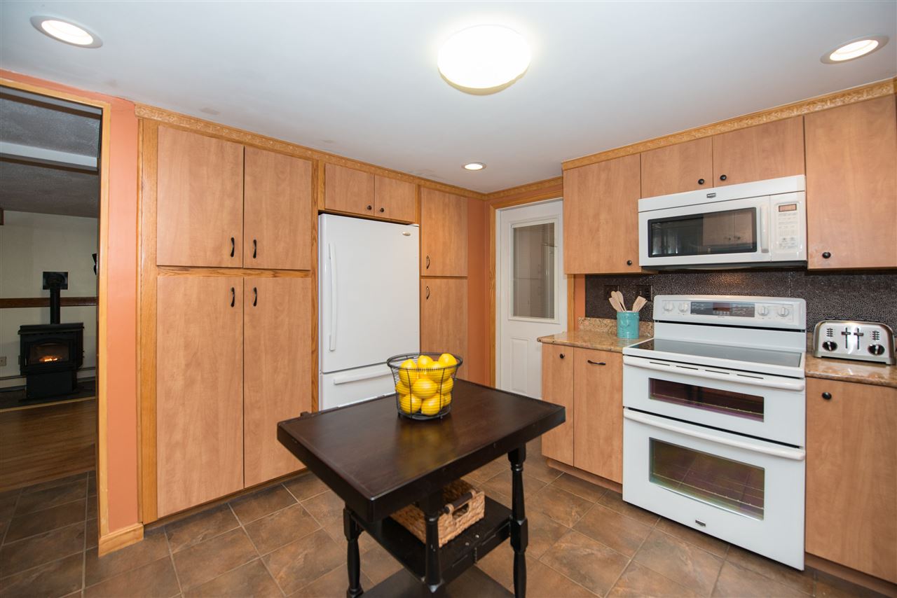 123 Paulson Road Farmington, NH 03835 - Photo 3 of 40 Gallery Image 3
