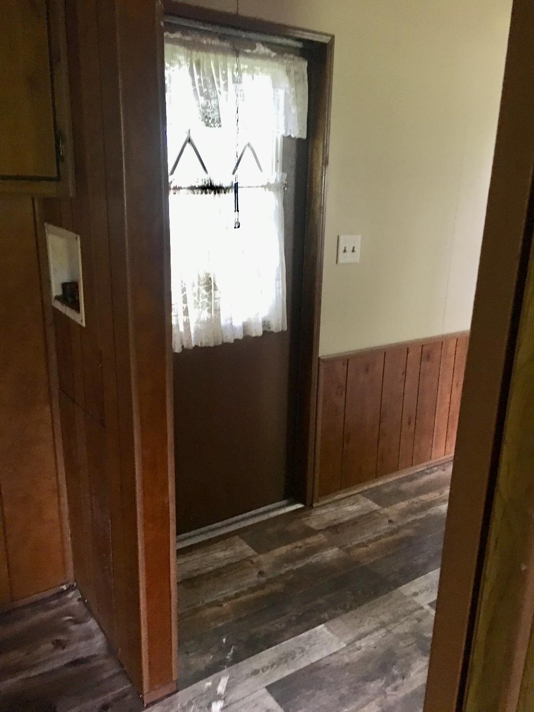 3415 West Base Road Bloomfield, IN 47424 - Photo 13 of 17 Gallery Image 13