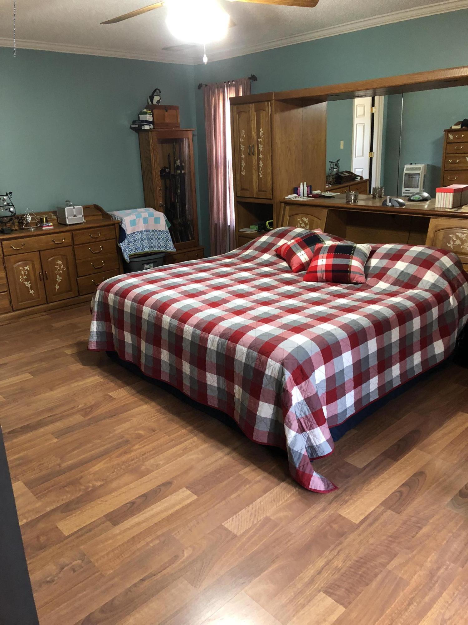 4938 Veazey Road Coldwater, MS 38618 - Photo 7 of 13 98D93558-33BB-4F22-A778-E5AAAF2A42EF