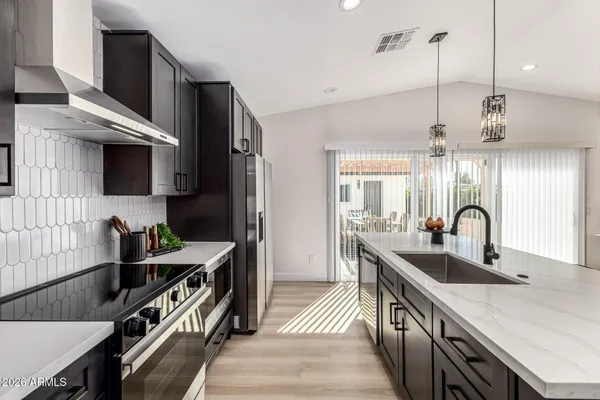 $1,067,900 | 2507 East Devonshire Avenue, Phoenix, AZ 85016