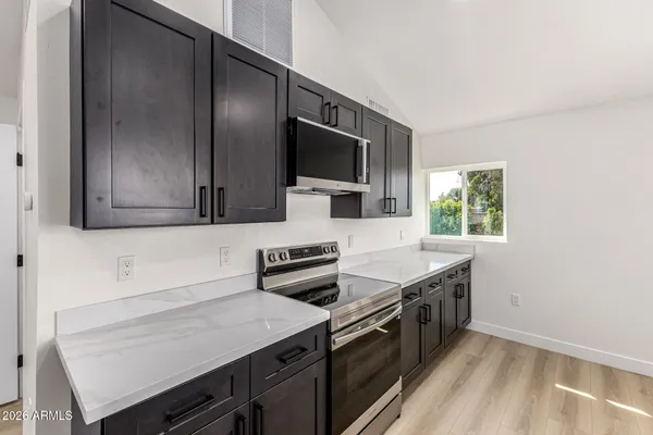 $1,067,900 | 2507 East Devonshire Avenue, Phoenix, AZ 85016