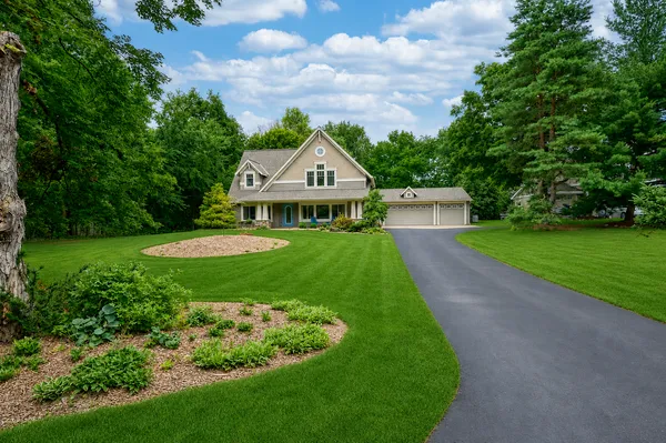 $1,395,000 | 16416 Hidden Valley Road, Minnetonka, MN 55345
