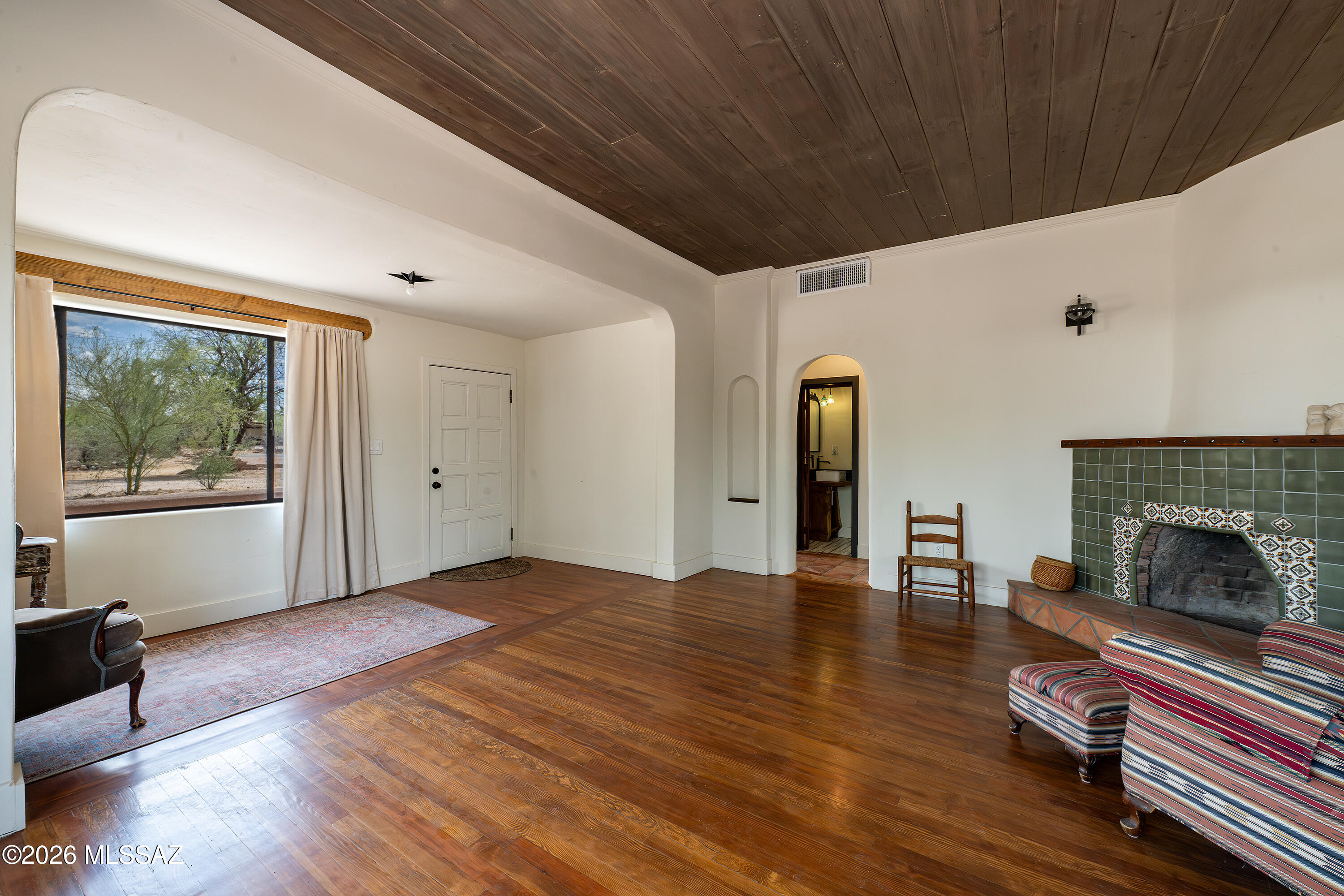 5301 East Fort Lowell Road Tucson, AZ 85712 - Photo 4 of 32