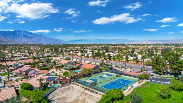 $3,800 | 166 Wimbledon Court, Palm Desert, CA 92260