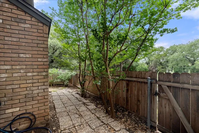 $179,990 | 1015 East Yager Lane, Unit 187, Austin, TX 78753