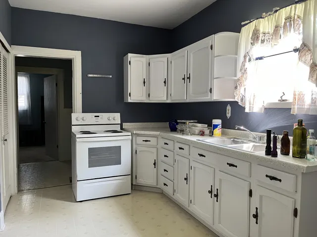 $109,900 | 1157 6th Avenue, Windom, MN 56101