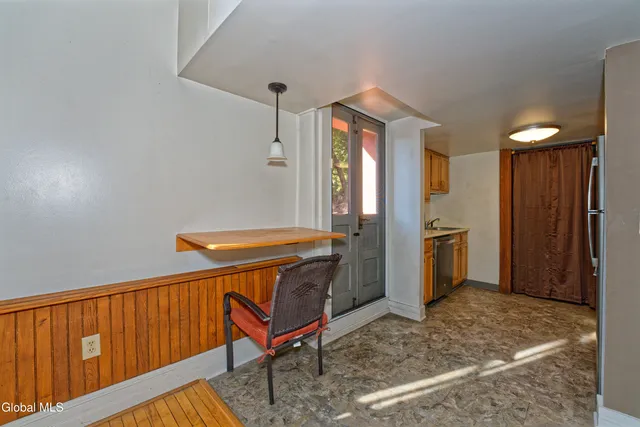 $179,900 | 206 North Pearl Street, Unit 102, Albany, NY 12207