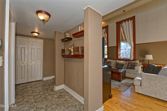 $179,900 | 206 North Pearl Street, Unit 102, Albany, NY 12207