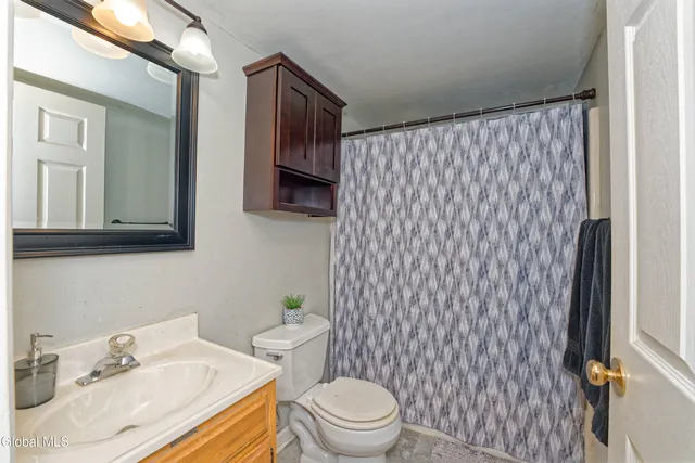 $179,900 | 206 North Pearl Street, Unit 102, Albany, NY 12207