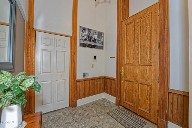 $179,900 | 206 North Pearl Street, Unit 102, Albany, NY 12207