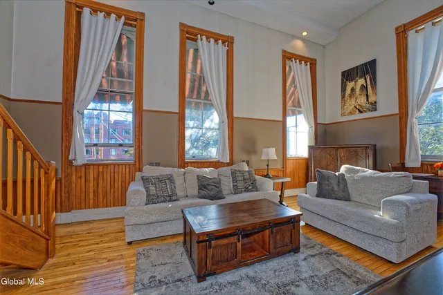 $179,900 | 206 North Pearl Street, Unit 102, Albany, NY 12207