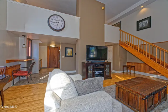 $179,900 | 206 North Pearl Street, Unit 102, Albany, NY 12207