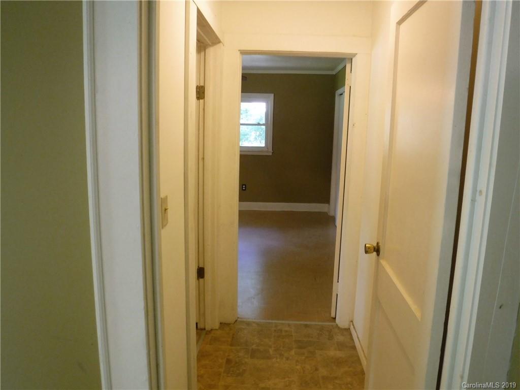 169 Common Wealth Court Rutherfordton, NC 28139 - Photo 15 of 37