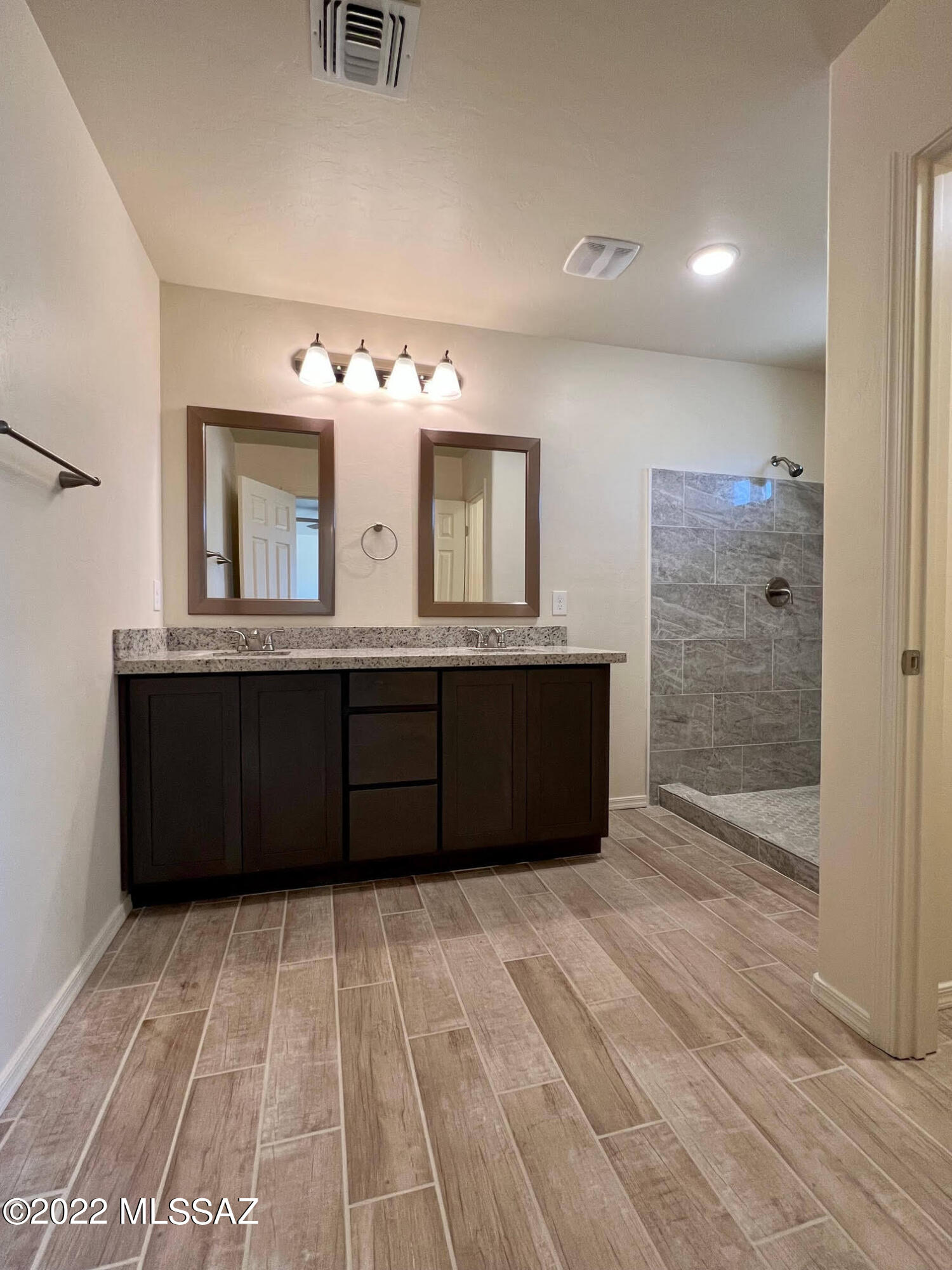 1871 Wall Court Rio Rico, AZ 85648 - Photo 17 of 26