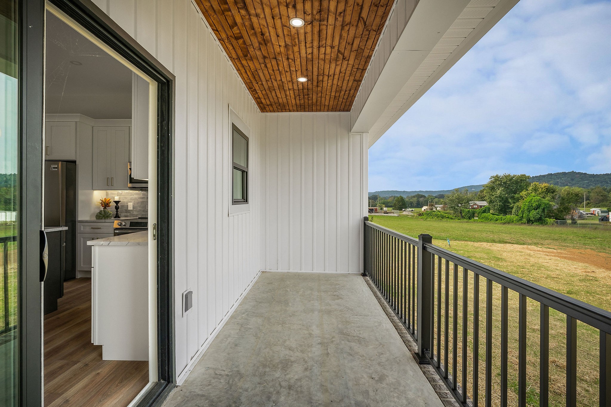 217 Oaklawn Cemetery Road Sparta, TN 38583 - Photo 40 of 42