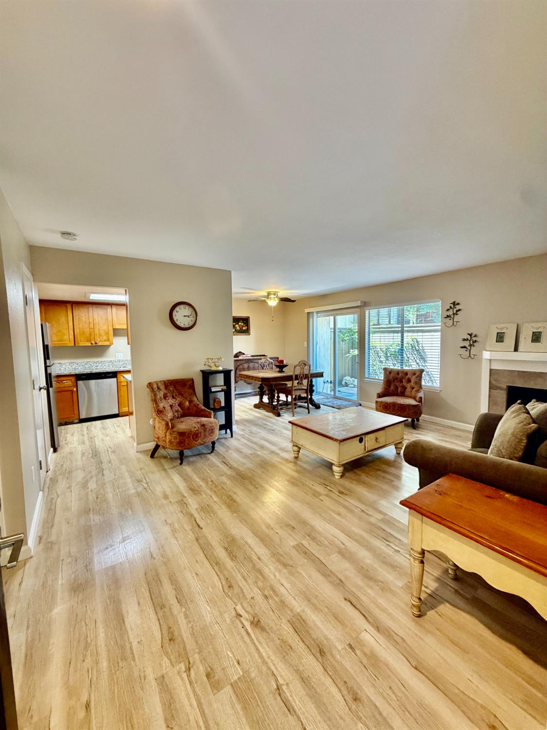 3701 Colonial Drive, Unit 41 Modesto, CA 95356 - Photo 11 of 37