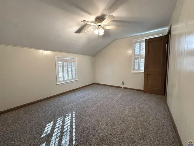 $210,000 | 4201 Southwest Stratford Road, Topeka, KS 66604