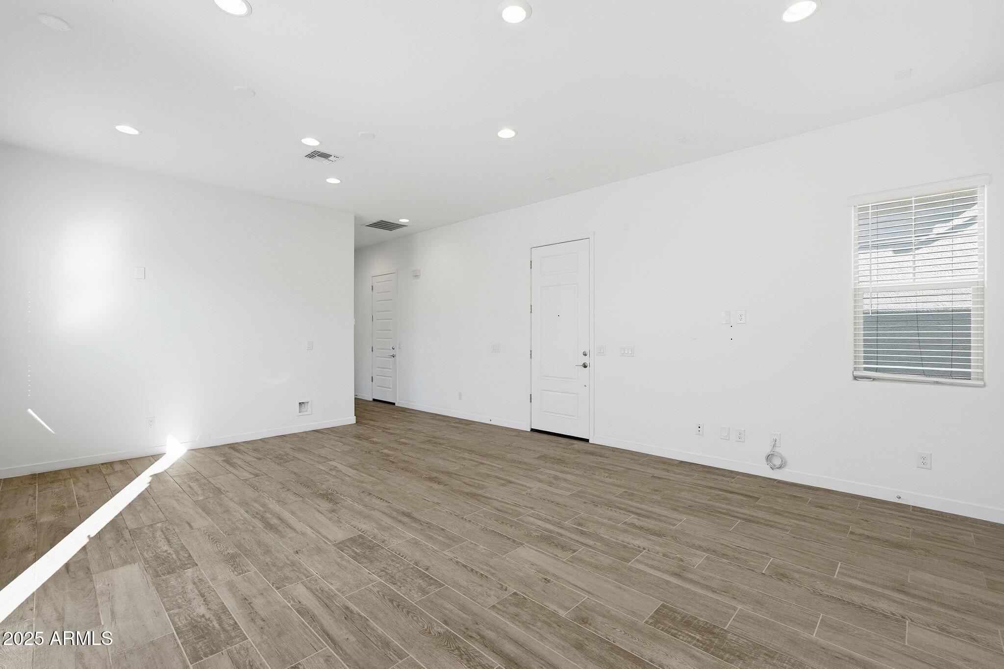 204 East Taurus Place Chandler, AZ 85249 - Photo 10 of 61 204 E TAURUS PL