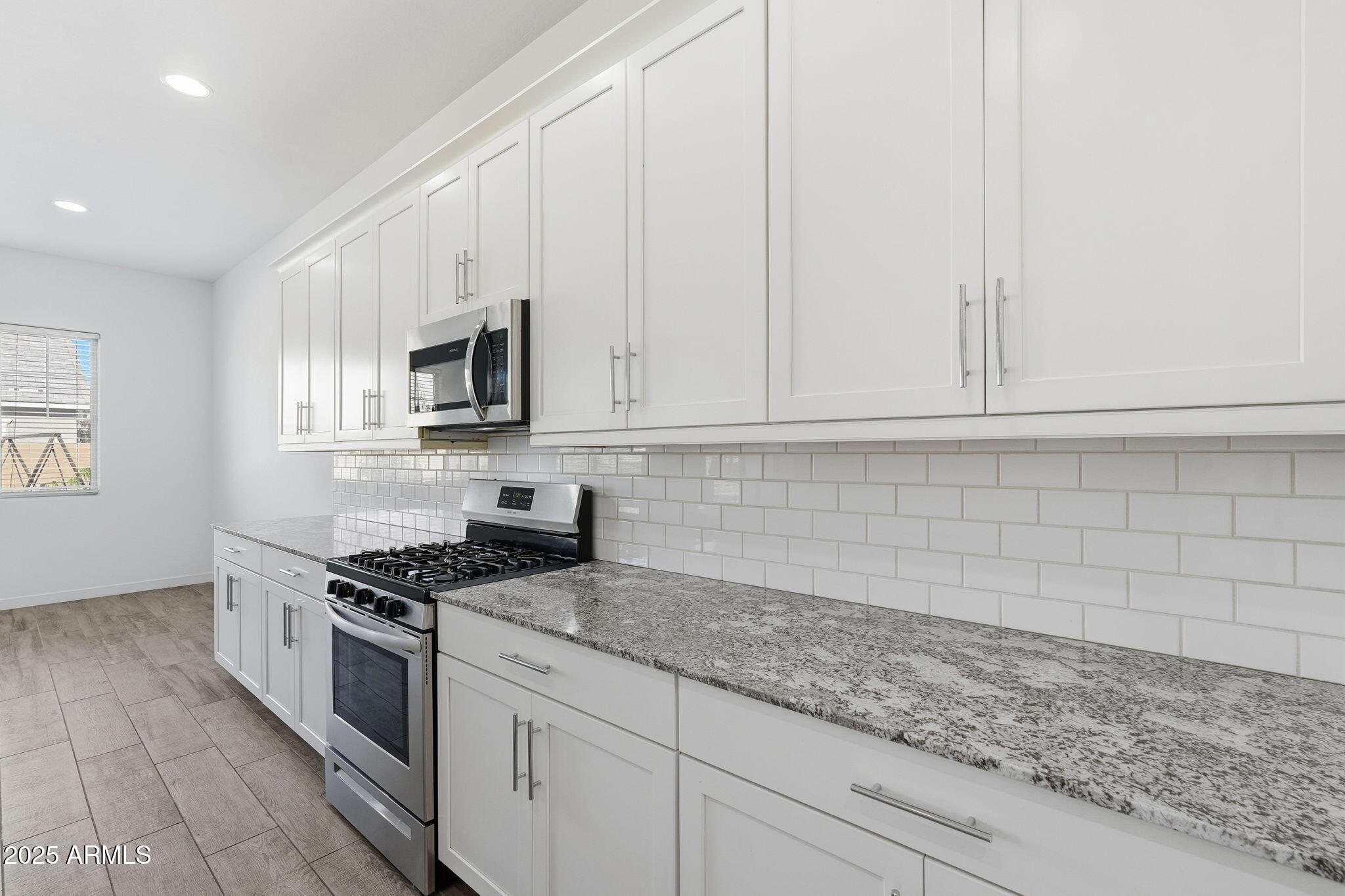 204 East Taurus Place Chandler, AZ 85249 - Photo 12 of 61 204 E TAURUS PL