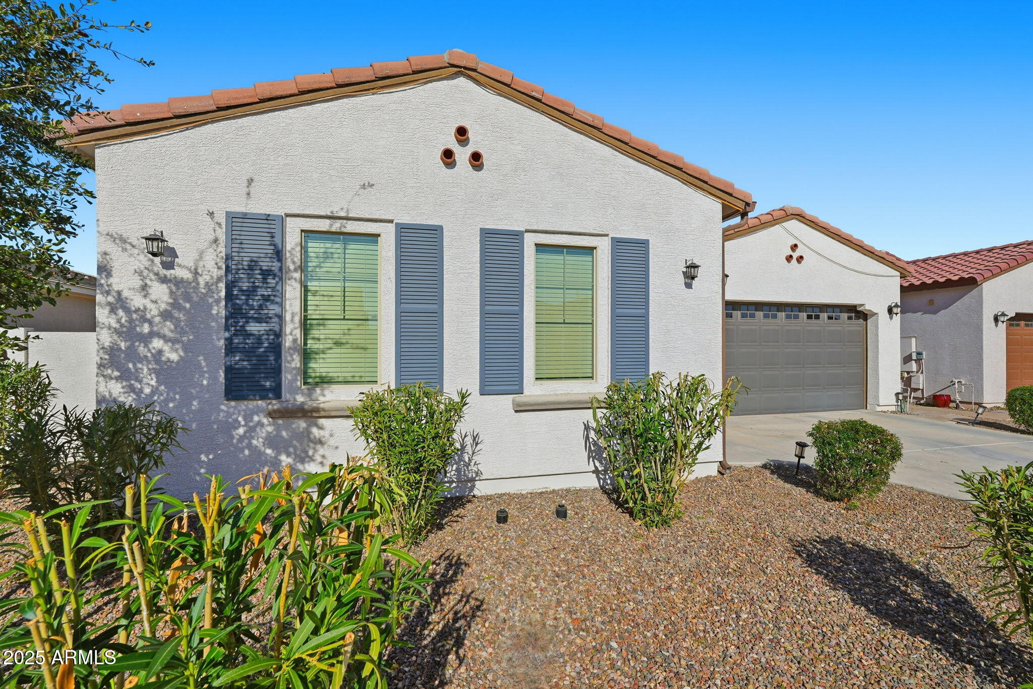 204 East Taurus Place Chandler, AZ 85249 - Photo 2 of 61 204 E TAURUS PL