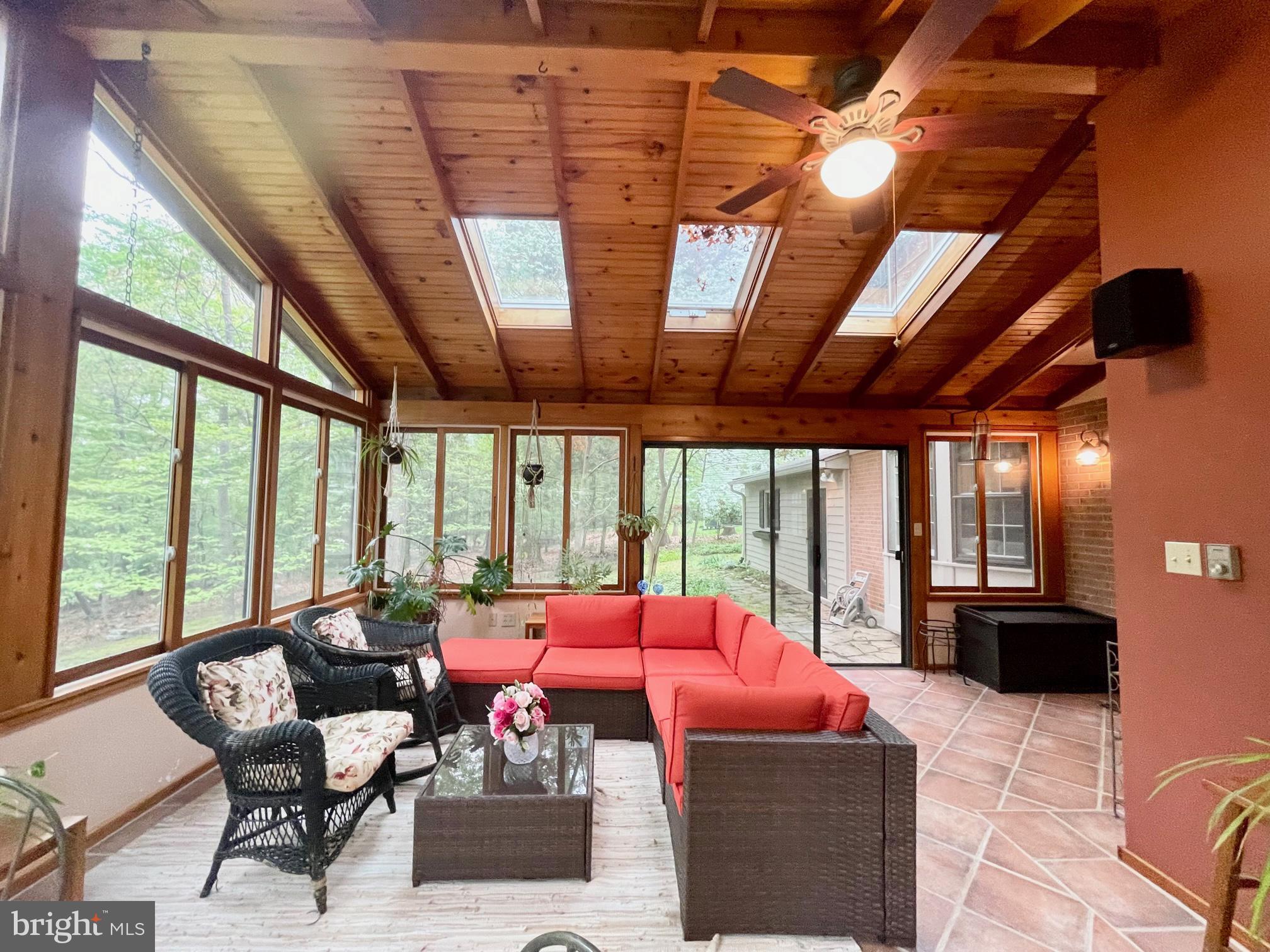 9509 Grover Road Gaithersburg, MD 20877 - Photo 28 of 70 All Season Sun Room