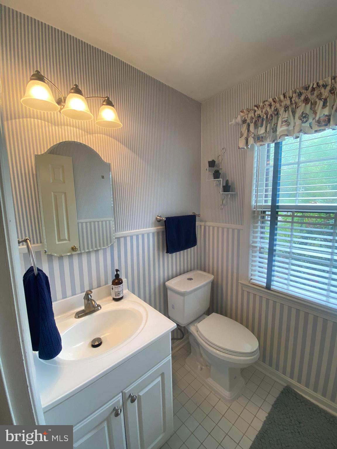 9509 Grover Road Gaithersburg, MD 20877 - Photo 32 of 70 Powder Room on Main Level