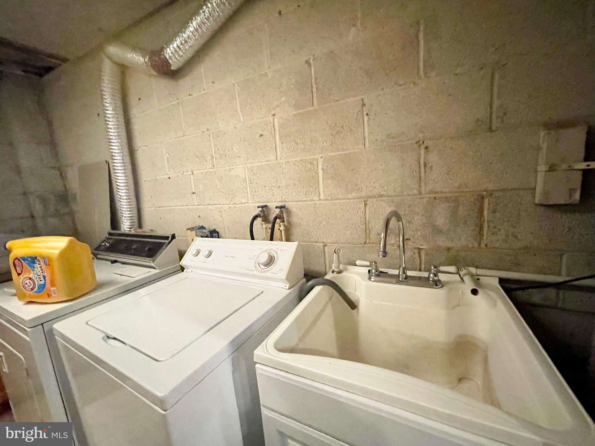 9509 Grover Road Gaithersburg, MD 20877 - Photo 54 of 70 Laundry Room in Basement